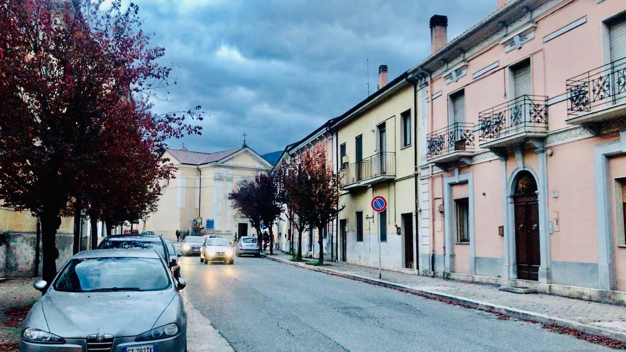 ARRESTATI I CINESI CHE GESTIVANO CASA D’APPUNTAMENTO IN VIA PATINI A